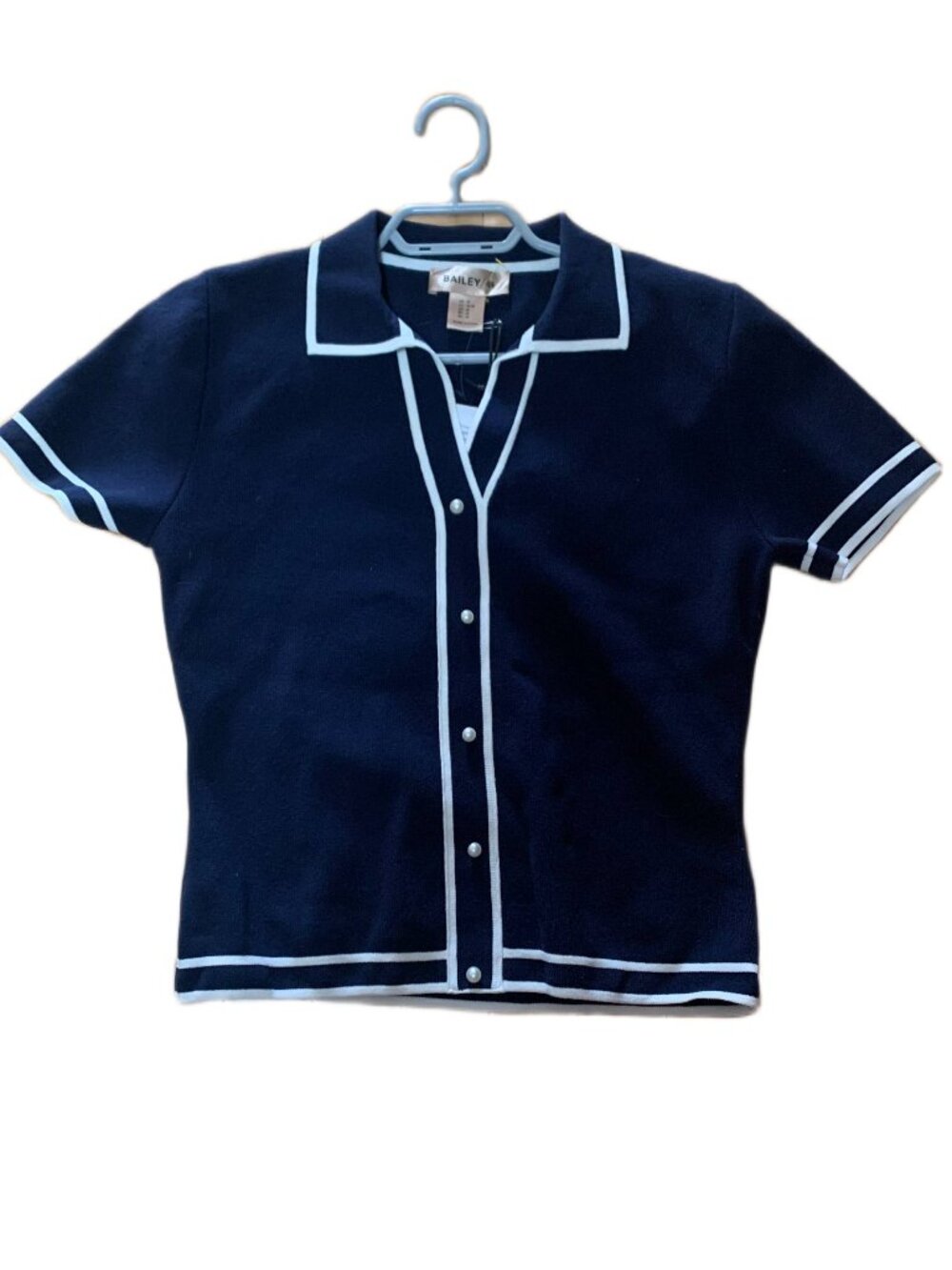 Bailey 44 Navy Stripe Pearl Button Preppy Stretch Top Size M( Fits More Like S)